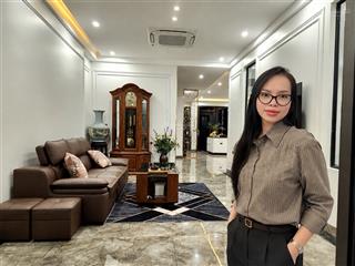 1 nhà ra phố  tôn đức thắng  45m2 x 7t thang máy  view hồ  nội thất gỗ xịn  nhỉnh 14 tỷ có tl.