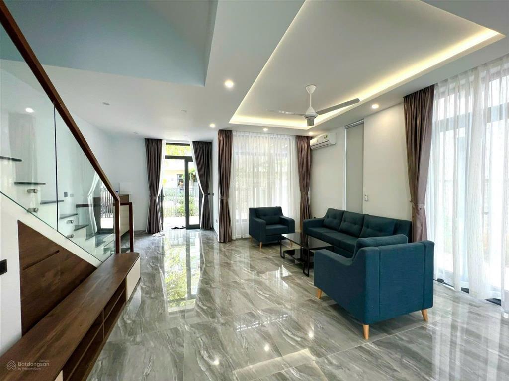 Cho thuê nhà phố lavila, nhà đẹp, 30tr/tháng