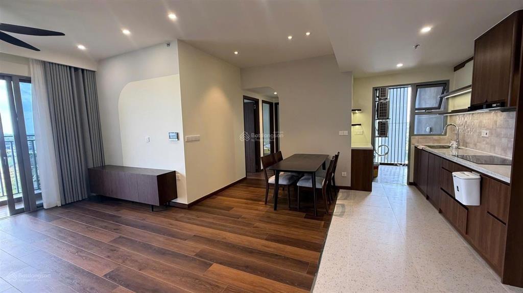 Celesta rise 3pn  105m2 full nt đẹp, tầng 10, cho thuê giá 27tr có thương lượng