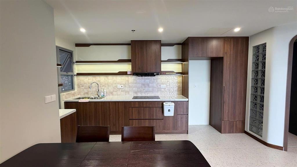 Celesta rise 3pn  105m2 full nt đẹp, tầng 10, cho thuê giá 27tr có thương lượng