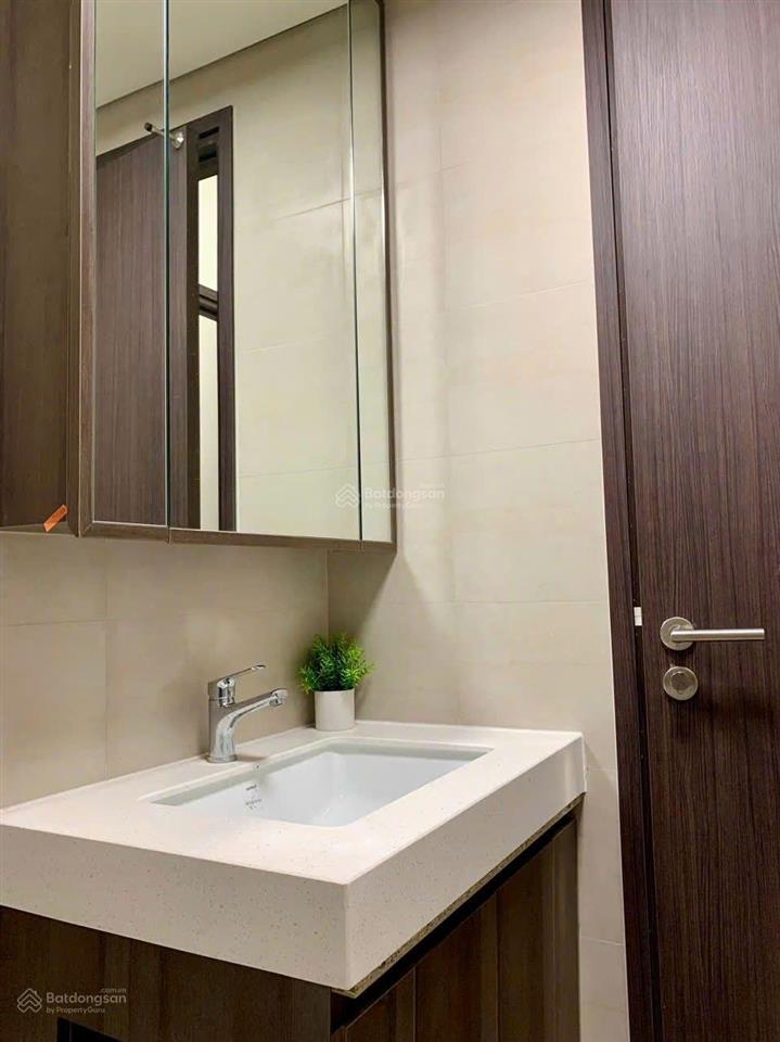 6,1 tỷ bao thuế phí, 2pn 89m2, celesta rise