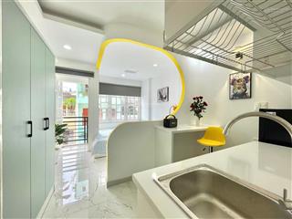 Cho thuê studio tách bếp ban công full nội thất ngay trung tâm q1