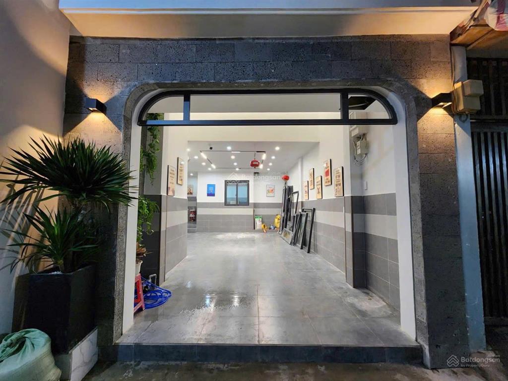 Cho thuê phòng cửa sổ lớn gần vạn hạnh mall  toà nhà viettel  đh kinh tế  đh hoa sen