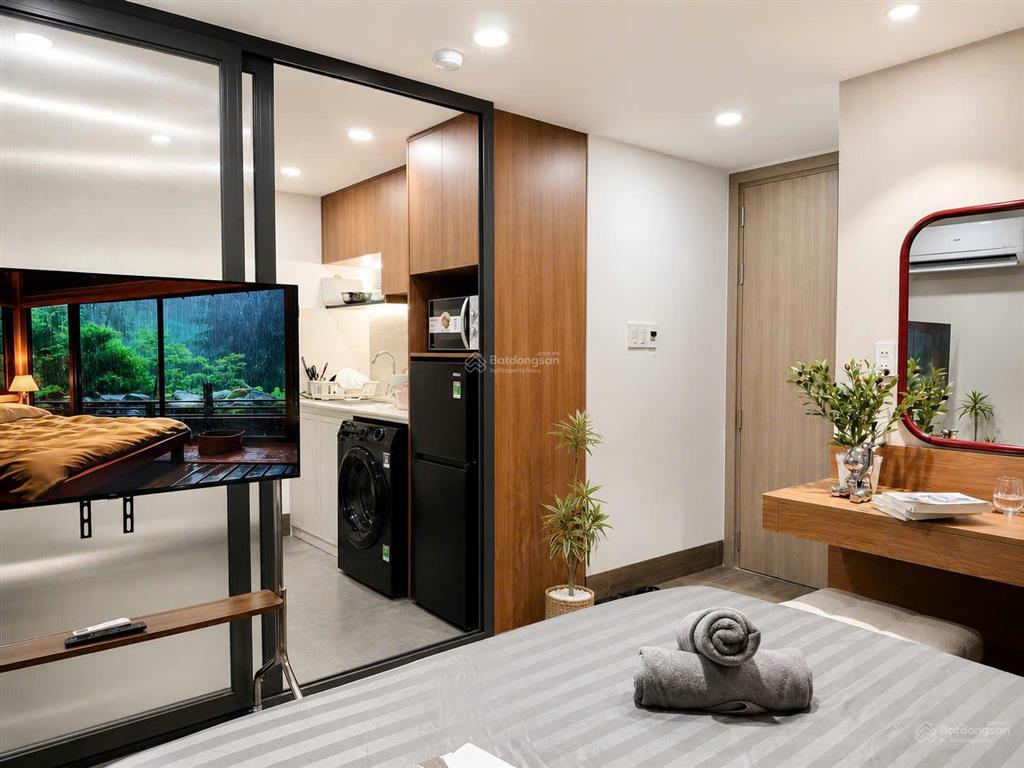 Cho thuê cc mini 1pn + 1wc, 40m2, 8 triệu, huỳnh tịnh của, p 1, q3, view đẹp hot!