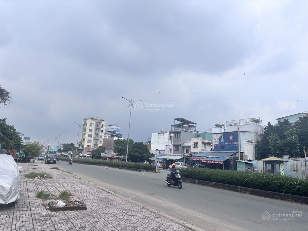 Đất 2 mặt tiền hoàng trọng mậu tặng dãy trọ 30tr/tháng 240m thổ cư vị trí siêu tiềm năng