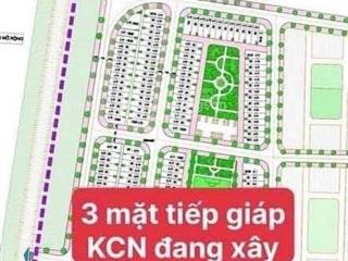 Hot vạn xuân liên  sát kcn yên phong. ra hàng cặp lô gần sân bóng. chủ cần tiền  nên đưa giá đẹp