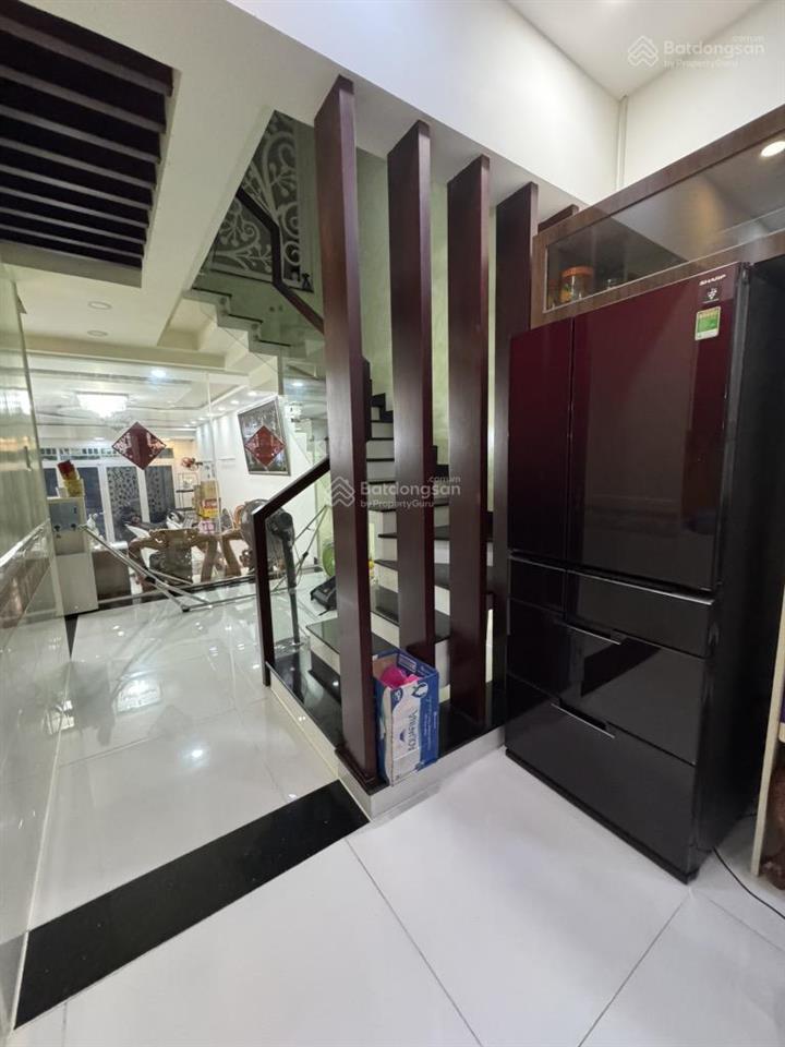 Nhà đẹp 4 tầng bùi minh trực ngang 5m tặng nội thất gần công viên hoàn công đủ ở ngay