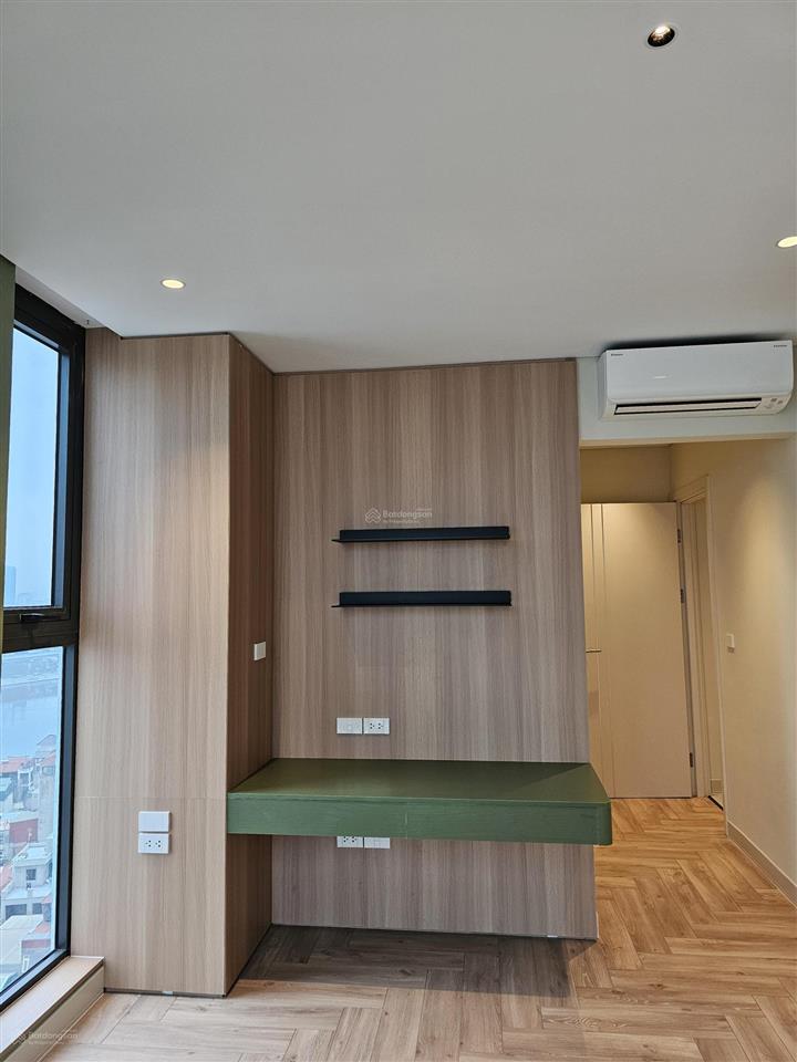 Chính chủ, cho thuê căn hộ góc, cao cấp, mới đưa vào sử dụng. dt 106.2m2, 3pn, 2wc. giá 35tr/tháng.