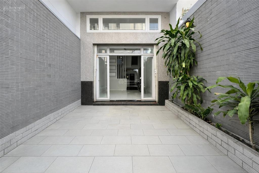 Tô hiến thành  quận 10  66m2 3m7x19m  4 tầng btct  hxh thông  16t5 tl