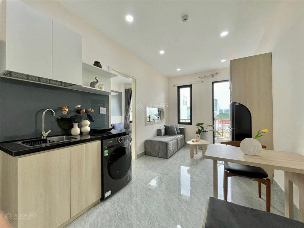 Cho thuê phòng trọ view đẹp, máy giặt riêng 40m2, 5,8 triệu tại điện biên phủ, q3