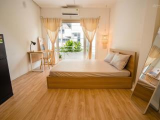 Studio ban công cây xanh  full nội thất + máy giặt riêng ngay trung tâm quận 1.  quỳnh my