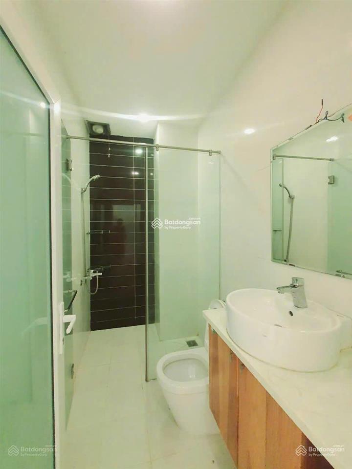 Cho thuê phòng trọ tại nguyễn trãi, quận 1  tách bếp nội thất cơ bản 6,4 triệu/tháng   quỳnh my