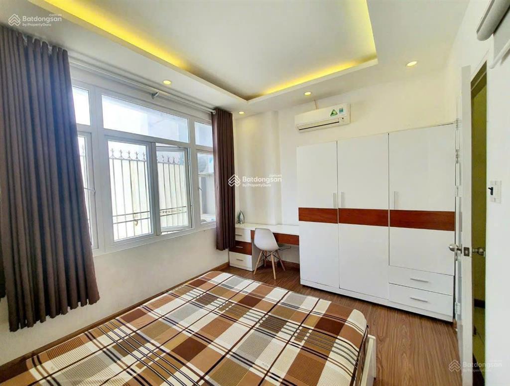 Cho thuê phòng trọ tại nguyễn trãi, quận 1  tách bếp nội thất cơ bản 6,4 triệu/tháng   quỳnh my