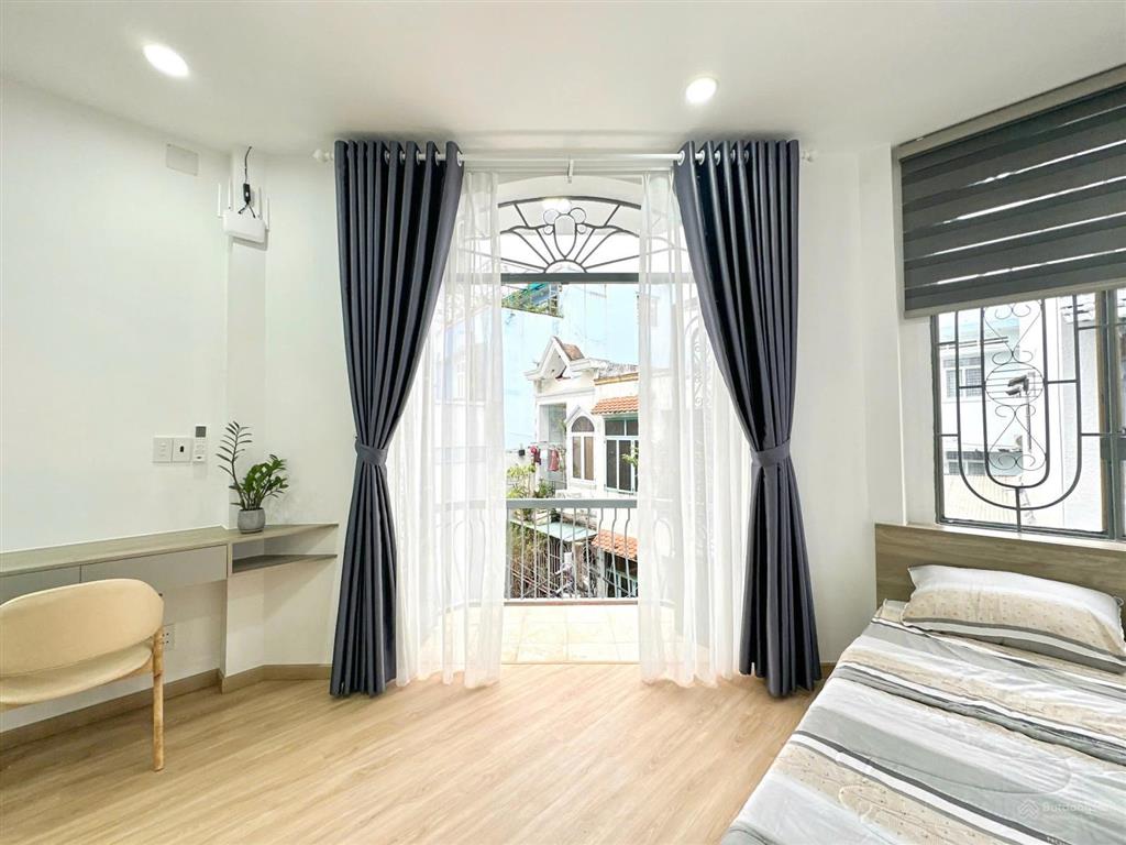 Mới 100%  căn hộ 1pn  40m², giá 6,4 triệu tại lê văn sỹ  gần bờ kè trường sa, gần chợ