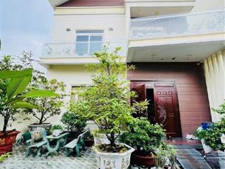 Biệt thự 200m2 bà điểm hóc môn, 10x20m, 3t, kdc đại hải gần an sương, tuyến metro  chỉ 60 triệu/m2