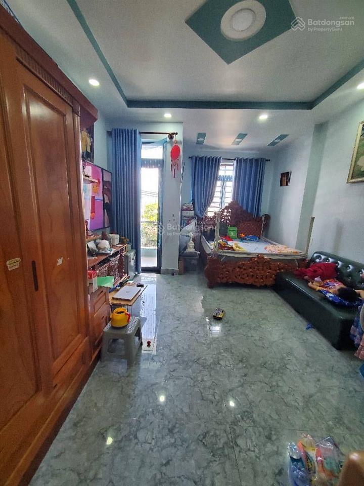 Giáp bình phú q.6  đường 8m thông  nhà 4 tầng kiên cố 4x15 5pn 6wc chỉ 7.tỷ tí