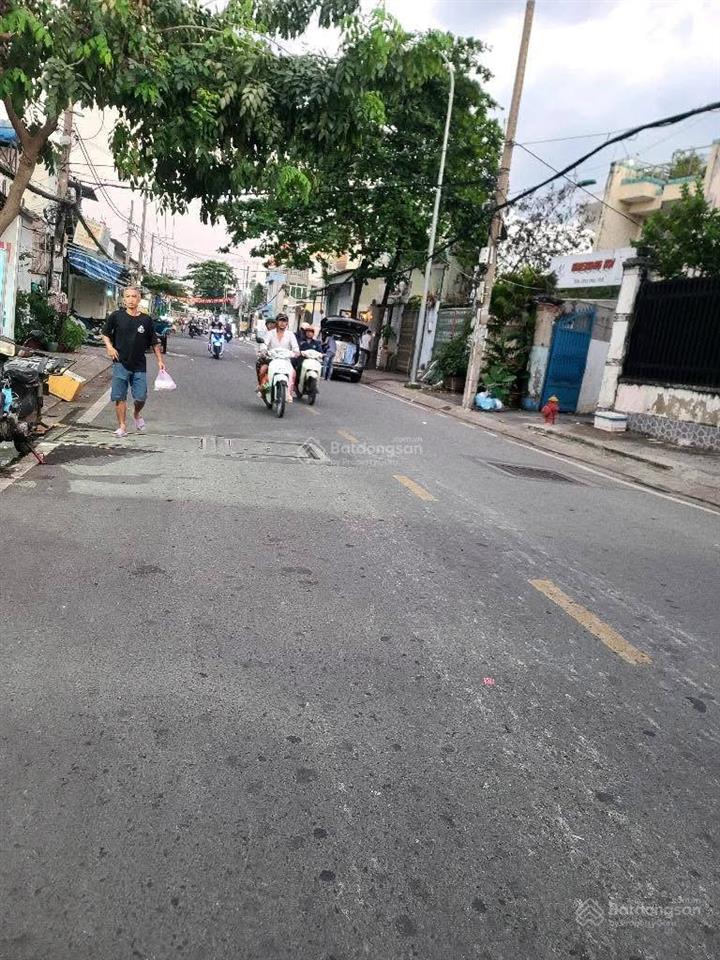 Giáp bình phú q.6  đường 8m thông  nhà 4 tầng kiên cố 4x15 5pn 6wc chỉ 7.tỷ tí