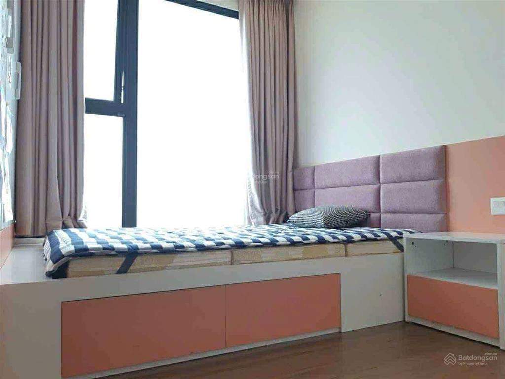 Cc cần bán gấp căn góc 3pn sky oasis  view trực diện biệt thự đảo  full nội thất xịn