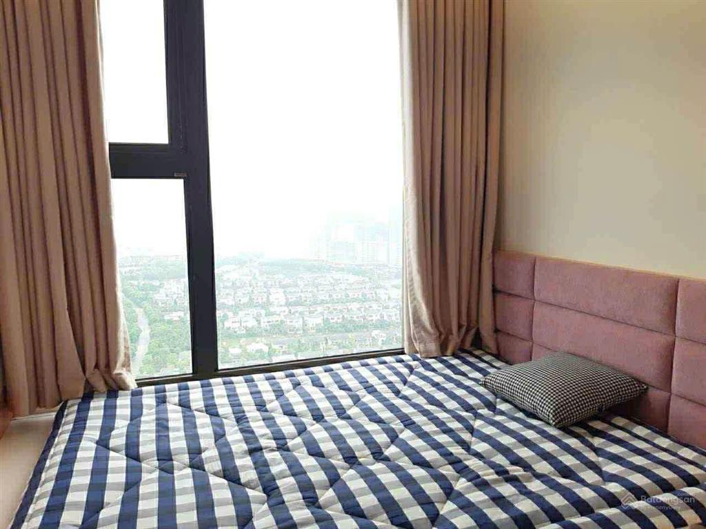 Cc cần bán gấp căn góc 3pn sky oasis  view trực diện biệt thự đảo  full nội thất xịn