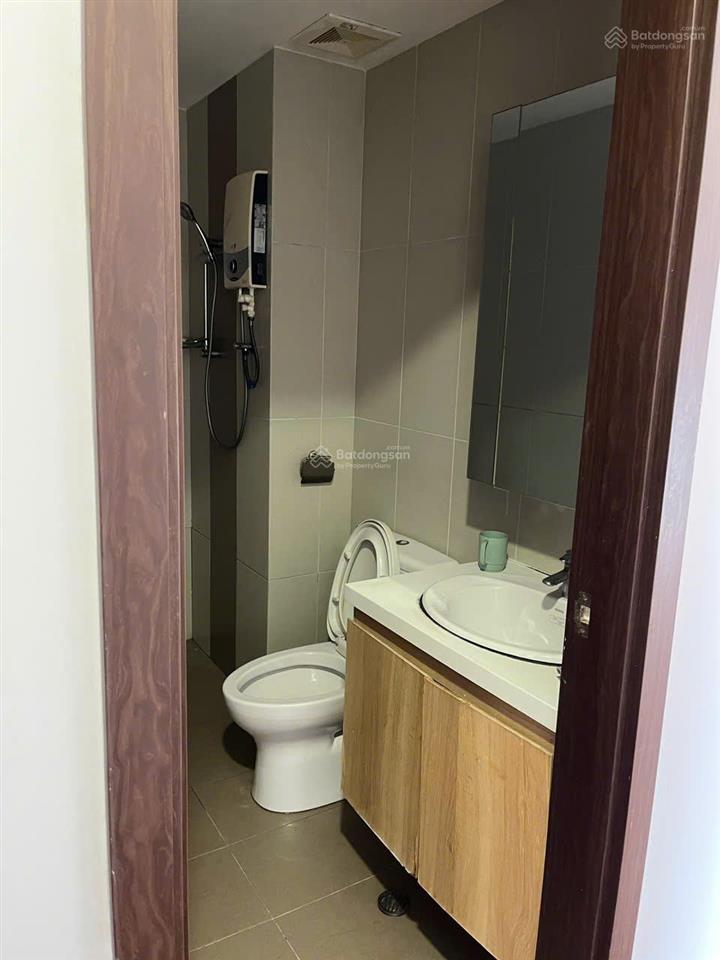 Căn hộ khu ruby loại 3pn2wc có ban công lớn, view hồ sinh thái, tầng đẹp phong thủy, hướng mát