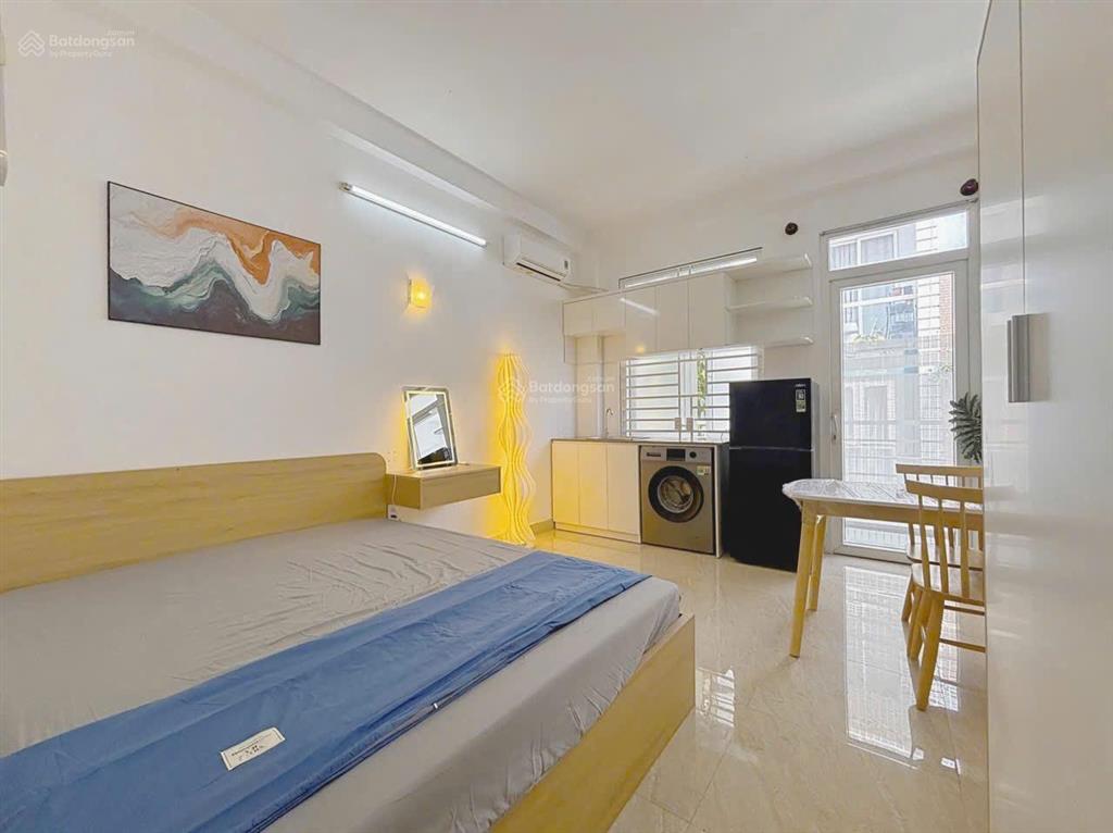 Khai trương căn hộ ban công mới trung tâm phú nhuận gần tân định, q1, full nội thất mới, thang máy