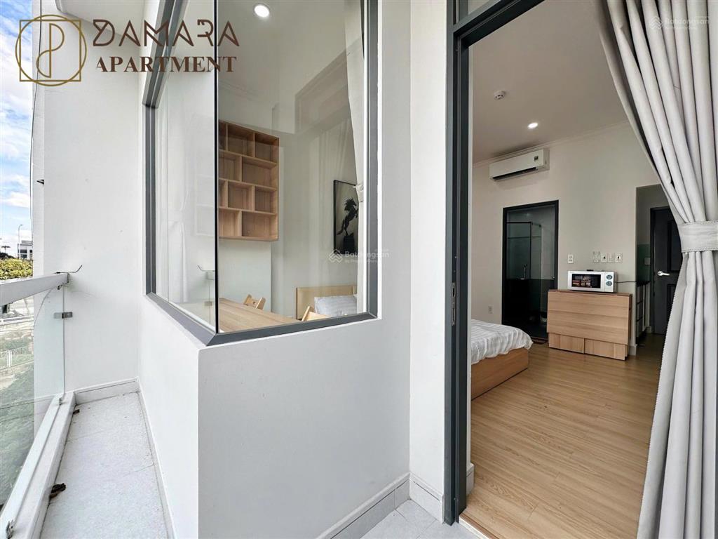 Căn hộ cao cấp ban công view landmark 81, nguyễn ngọc phương, bình thạnh giáp quận 1, full nội thất
