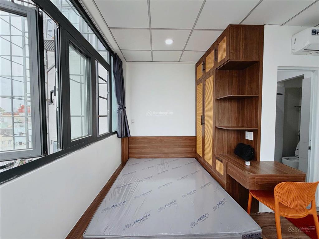 Căn hộ bình thạnh gần chợ bà chiểu, đại học mỹ thuật, vlu full nội thất mới, siêu thoáng, thang máy