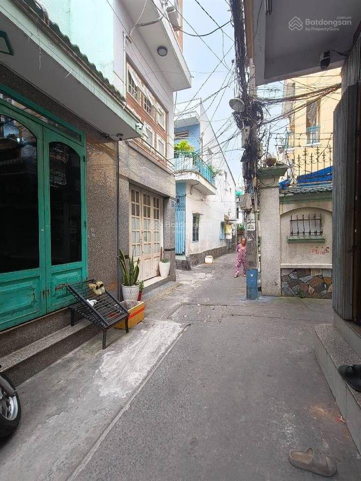 Tại vạn kiếp, nhà 4 tầng, sát mặt tiền, ngang gần 5m, (gia định) bình thạnh