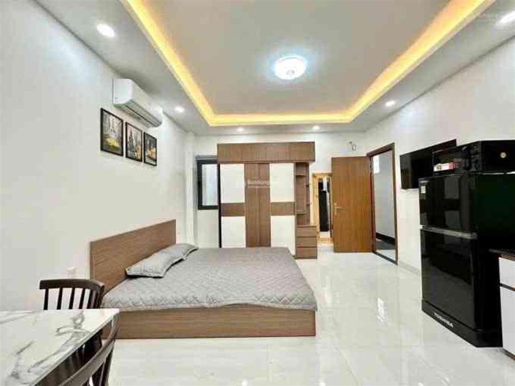Tại phan đăng lưu  gia định  bình thạnh  chính chủ cần bán nhanh nhà  hẻm xe hơi  ngang gần 6