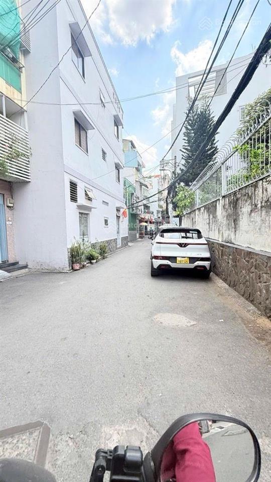 Hẻm xe hơi  phú nhuận  thích quảng đức thông phan đăng lưu  64m2