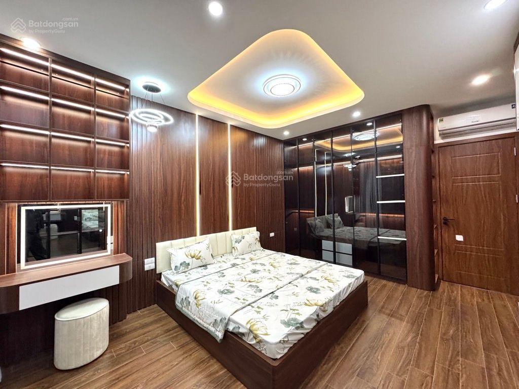 Nhỉnh 17 tỷ nhà đẹp 6 tầng thang máy 50m2, 50m ra vành đai 2,5 30m ra đầm hồng, ngõ ô tô