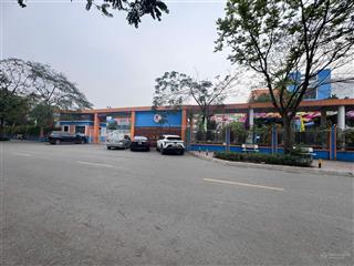 Lô góc việt hưng 70m mt 7m ô tô trung tâm chỉ 8.4 tỷ . sổ vuông vắn. gần chợ  trường học.