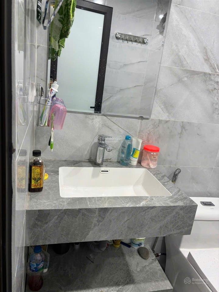 Nhà thanh am, 5 tầng 150m2 sử dụng full nội thất xịn sổ đỏ lâu dài. nhà đẹp ở ngay. tiện ích