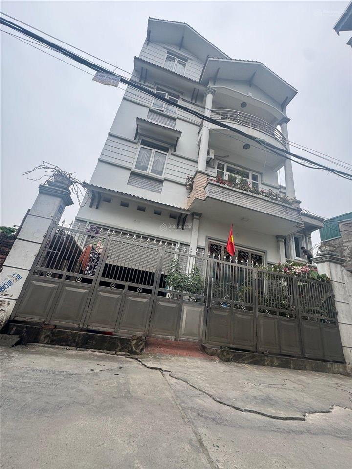 Biệt thự 2 mặt phố trường lâm mt 8.5m chia 2 lô kinh doanh đỉnh. dt 140m2 x giá 21tỷ
