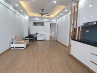 Giảm sâu căn góc việt hưng long biên chỉ hơn 3 tỷ 70m | 2pn 1wc | lô góc |