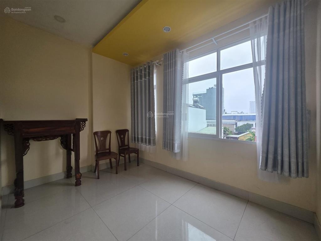 Mặt tiền đường 28  4 tầng  2 mặt tiền  ở trên kinh doanh dưới  giá 10.68 tỷ!