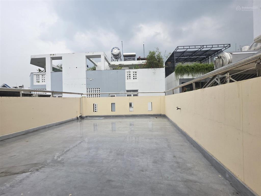 Mặt tiền đường 28  4 tầng  2 mặt tiền  ở trên kinh doanh dưới  giá 10.68 tỷ!