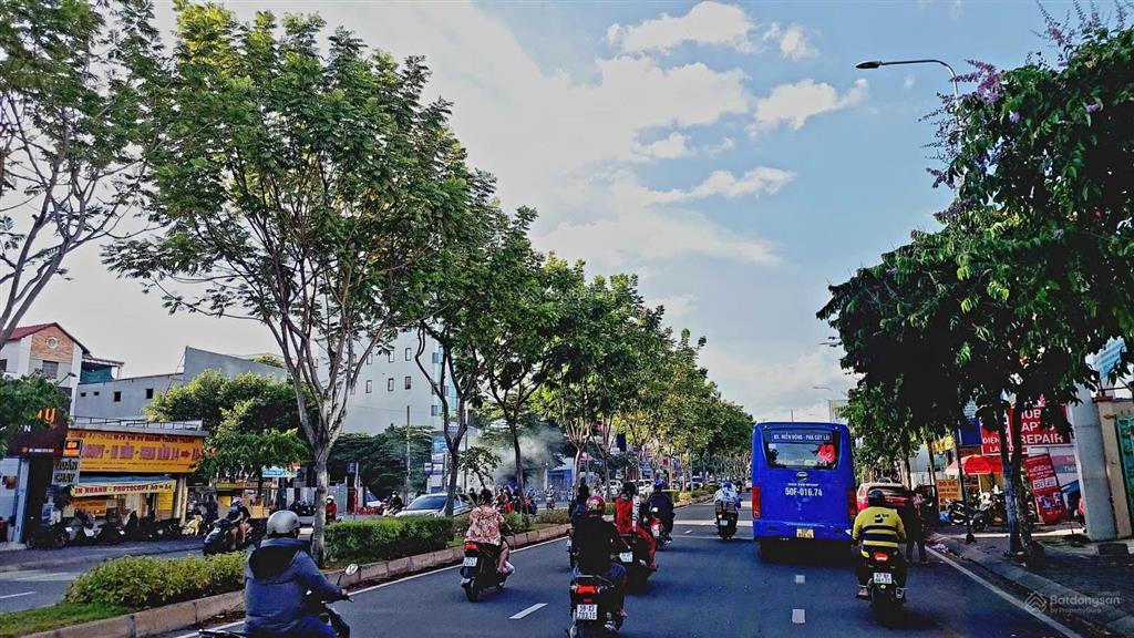 Bán nhà hẻm xe hơi 5m trần não  ô tô đậu trước nhà  khu đắt đỏ an khánh  chỉ 9.5 tỷ