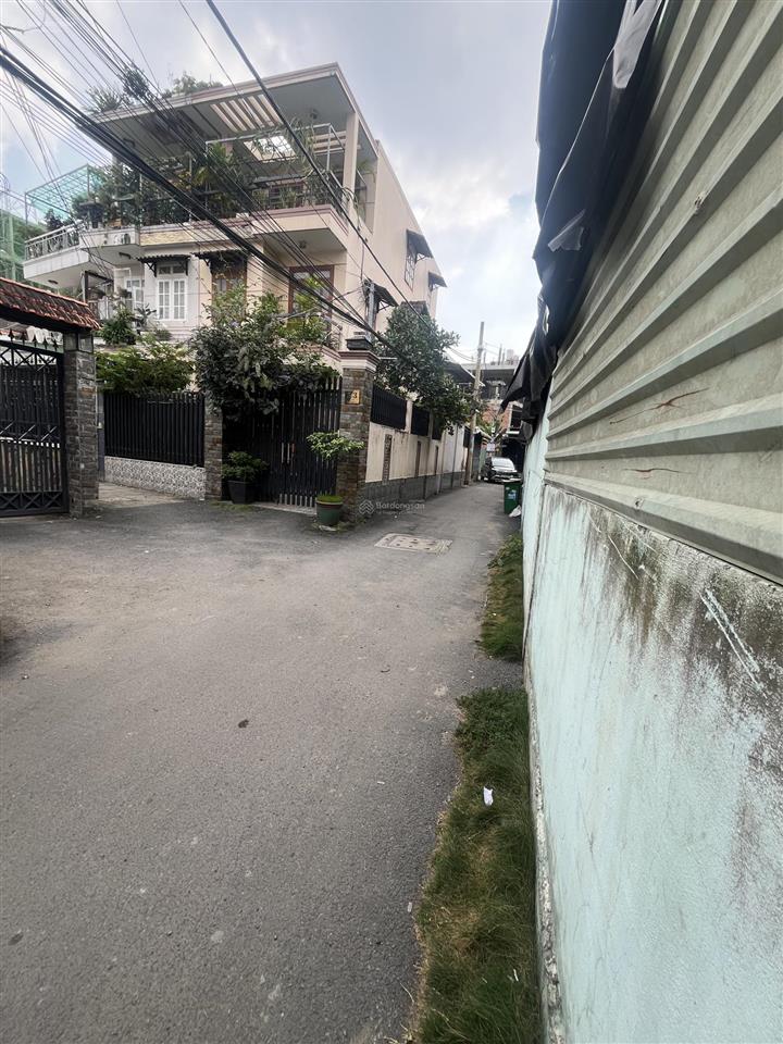 Đất vàng bình trưng 560m² (15x38)  lô góc 2 mặt thoáng  sát mặt tiền  giá đầu tư 33 tỷ 