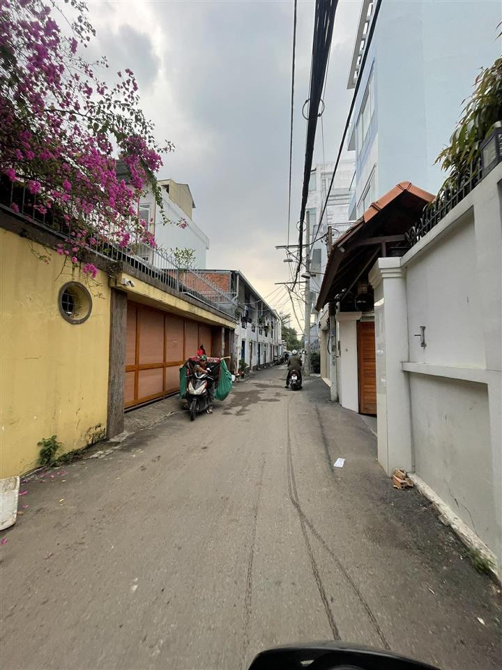 Mặt tiền biệt thự an khánh  ngang 5.4m  giá chỉ 18 tỷ, hiếm như vàng