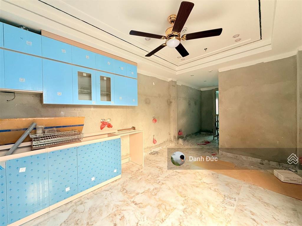 Bán nhà mặt phố cổ nhuế 79m2  xây mới tinh  cho thuê kinh doanh đẳng cấp  văn phòng + chdv