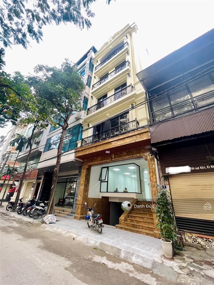 Cực hiếm! bán toà văn phòng trần quý kiên 91m2, mt 6m  có hầm  phân lô ô tô tránh