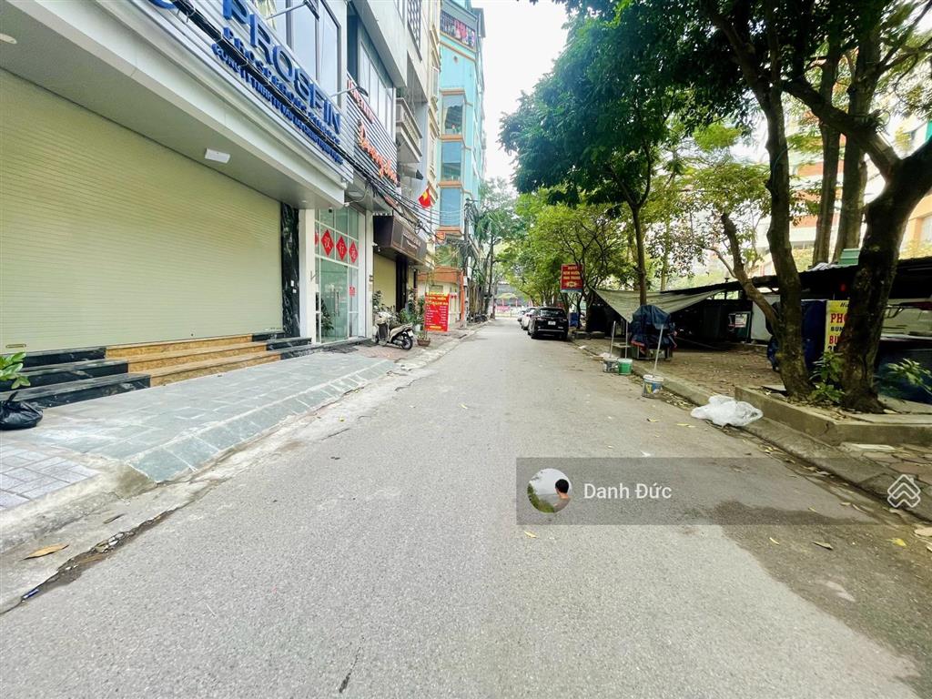 Cực hiếm! bán toà văn phòng trần quý kiên 91m2, mt 6m  có hầm  phân lô ô tô tránh