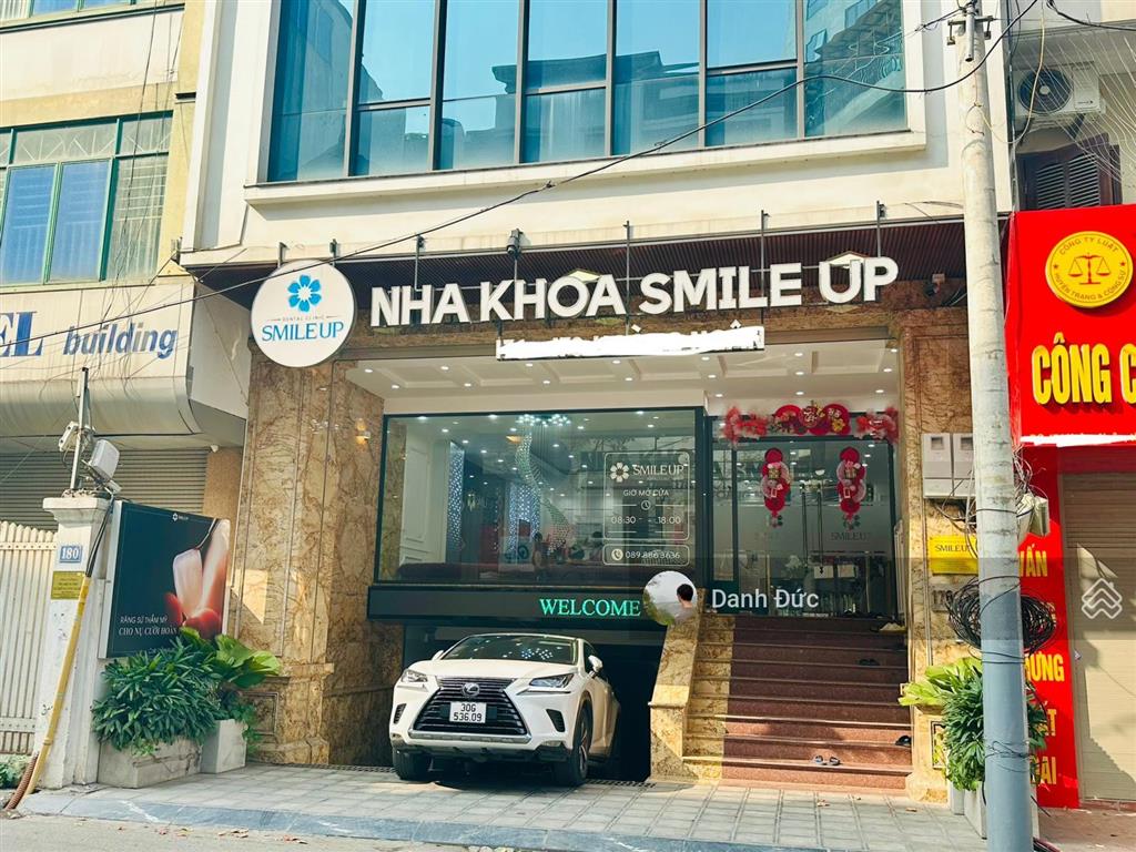 Bán toà building nguyễn thị định 100m2mt 7m  ngõ 4 ô tô tránh  đẹp nhất phân khúc