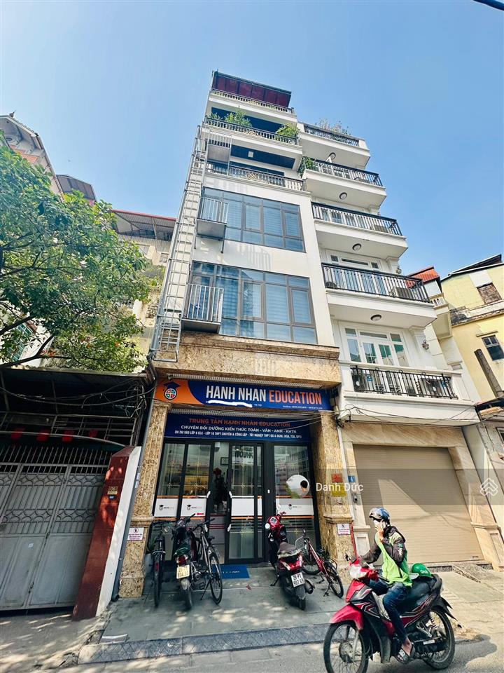 Bán nhà nguyễn văn huyên 80m2mt 5.2m  mặt ngõ kinh doanh vip  thang máy