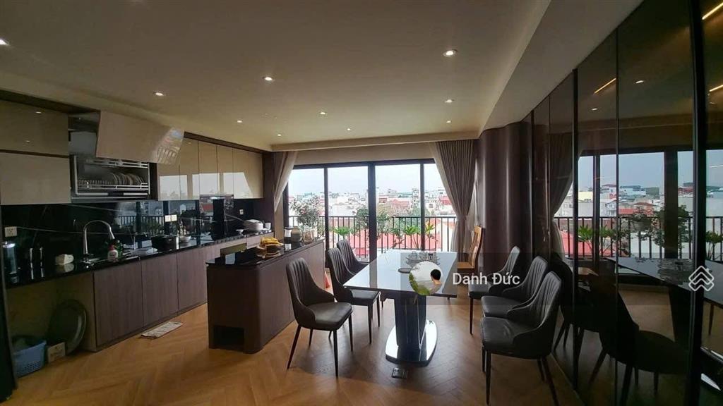 Bán nhà phạm tuấn tài 55m², mt 5m  phân lô vỉa hè ô tô tránh  thang máy  ngõ thông 2 mặt phố