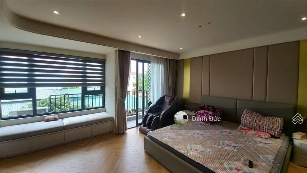 Bán nhà phạm tuấn tài 55m², mt 5m  phân lô vỉa hè ô tô tránh  thang máy  ngõ thông 2 mặt phố