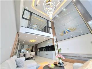 Bán nhà nguyễn văn huyên 55m2, mt 5.5m  phân lô vỉa hè ô tô tránh  khu vực vip