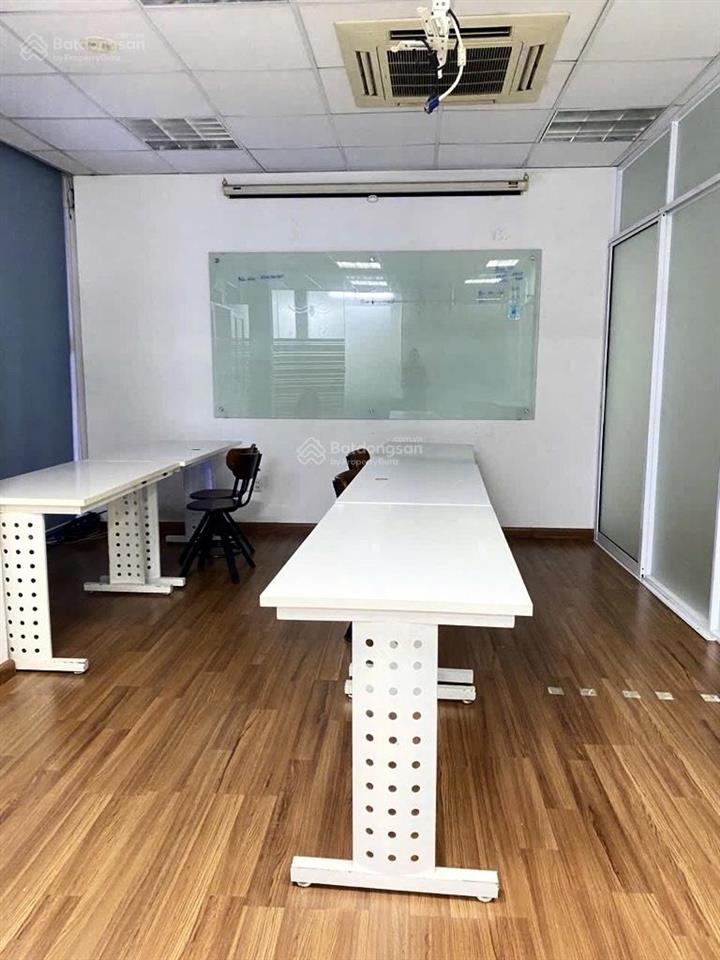 Nhà 3 mặt hẻm xh, ko lg, có thang máy, nở hậu đẹp  3.8/5.2x20 (88/100m2), 5tầng  đinh công tráng