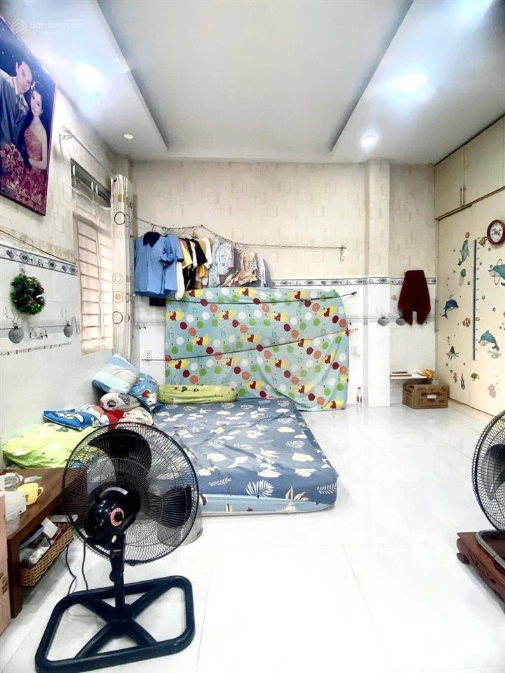 2 căn liền kề, xh đậu cửa  hoàng sa  38/46m2, 4tầng  nhích 7tỷ